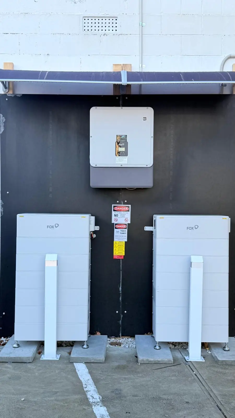 FoxESS battery and inverter installation